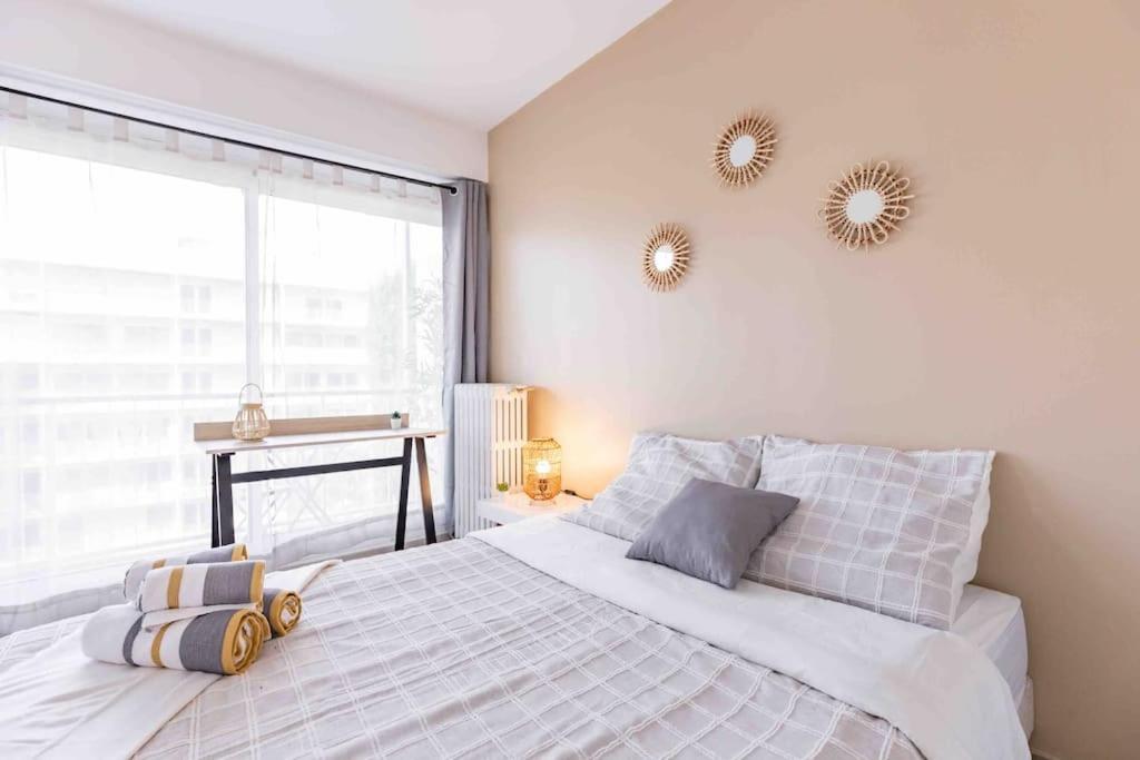 Appartement Avec Parking Et Terrasse Metro 7 Et Paris Villejuif Exterior photo